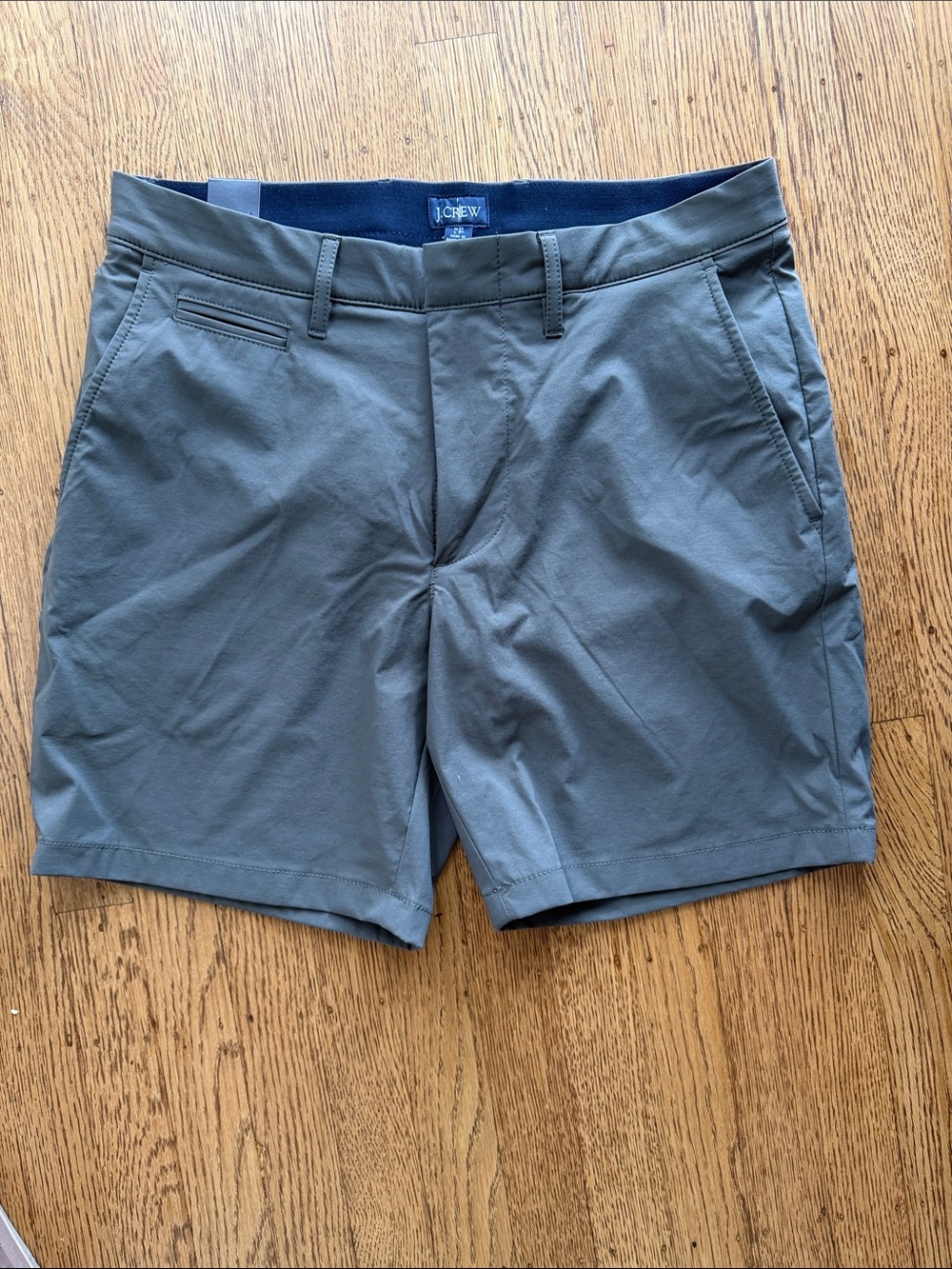J. Crew Men's Slate Gray Flat Front stretch tech chino Shorts